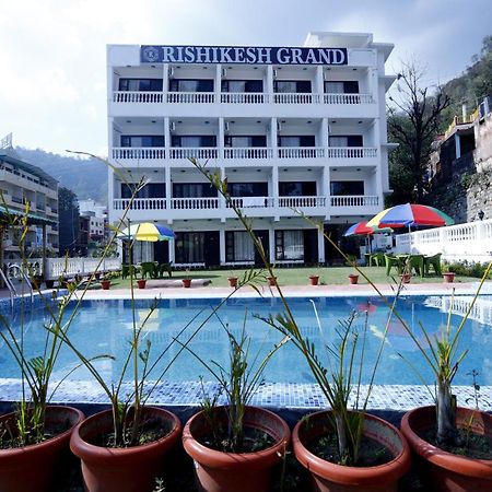 ホテルRishikesh Grand エクステリア 写真
