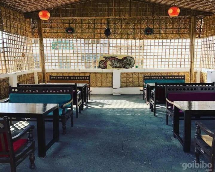 ホテルRishikesh Grand エクステリア 写真
